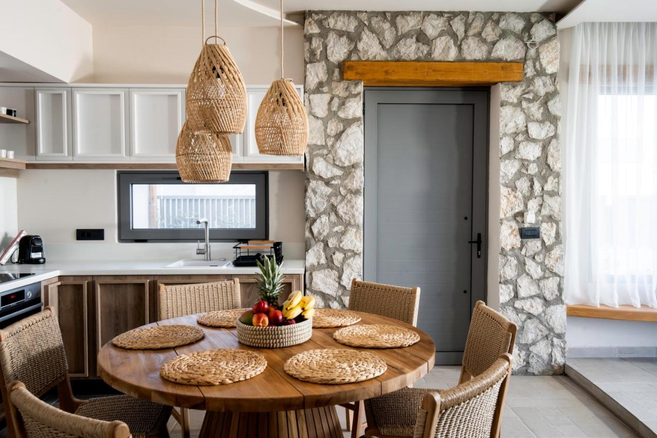 Lithos Luxury Villa Archangelos  Buitenkant foto