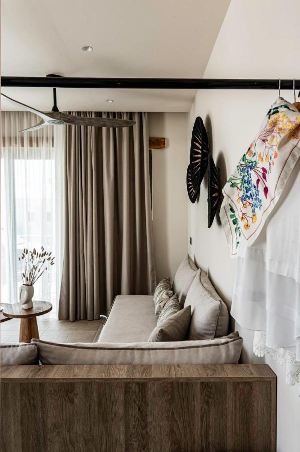 Lithos Luxury Villa Archangelos  Buitenkant foto